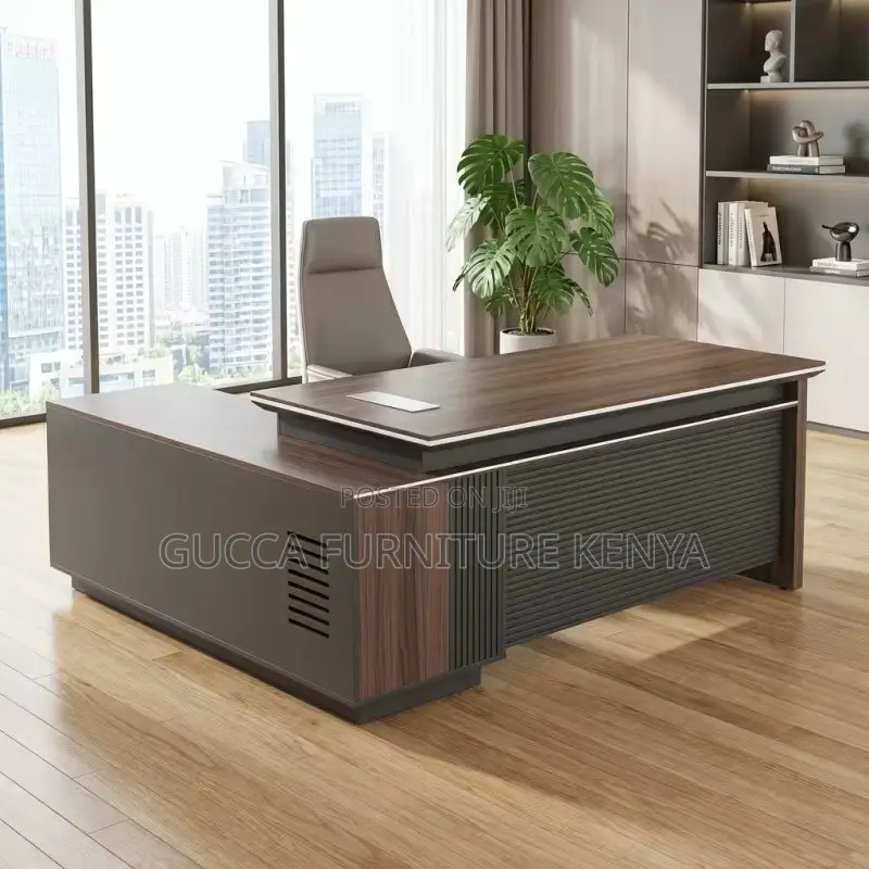 1.8 Meters Executive Manger's L-shaped Office Desk