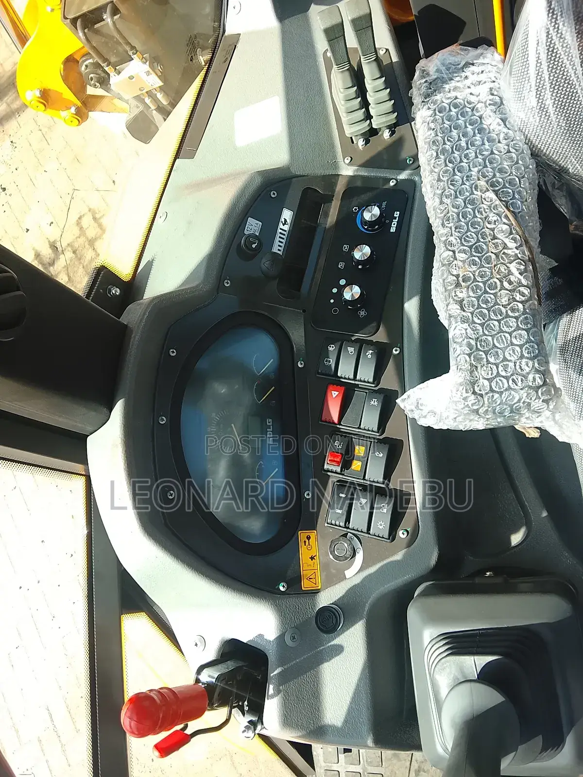 SDLG Backhoe Loader
