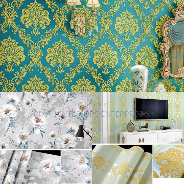 Beautiful Floral Wallpapers - main view