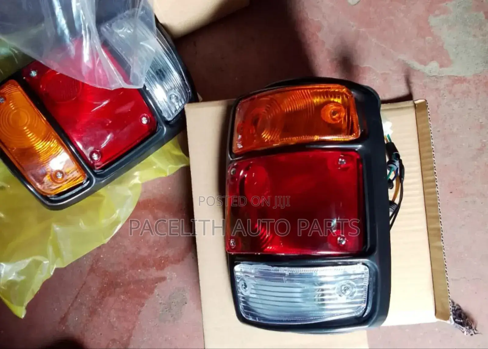 Tail Lamp Datsun 1200