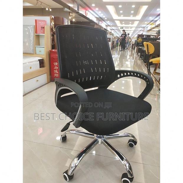 Office Chairs; Comfortable Mid-Back Ergonomic Mesh Chair - thumbnail 8