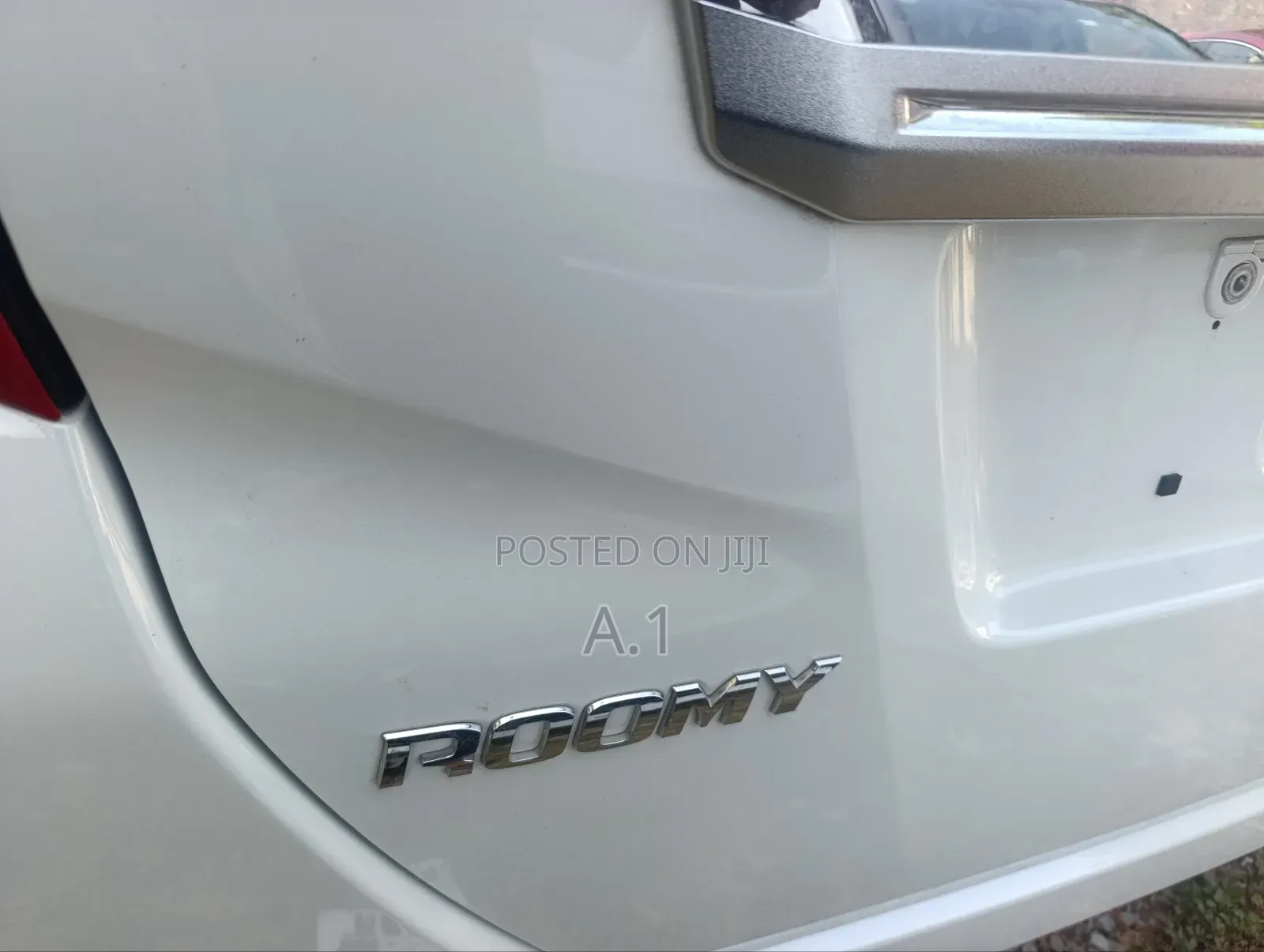 Toyota Roomy 2019 White
