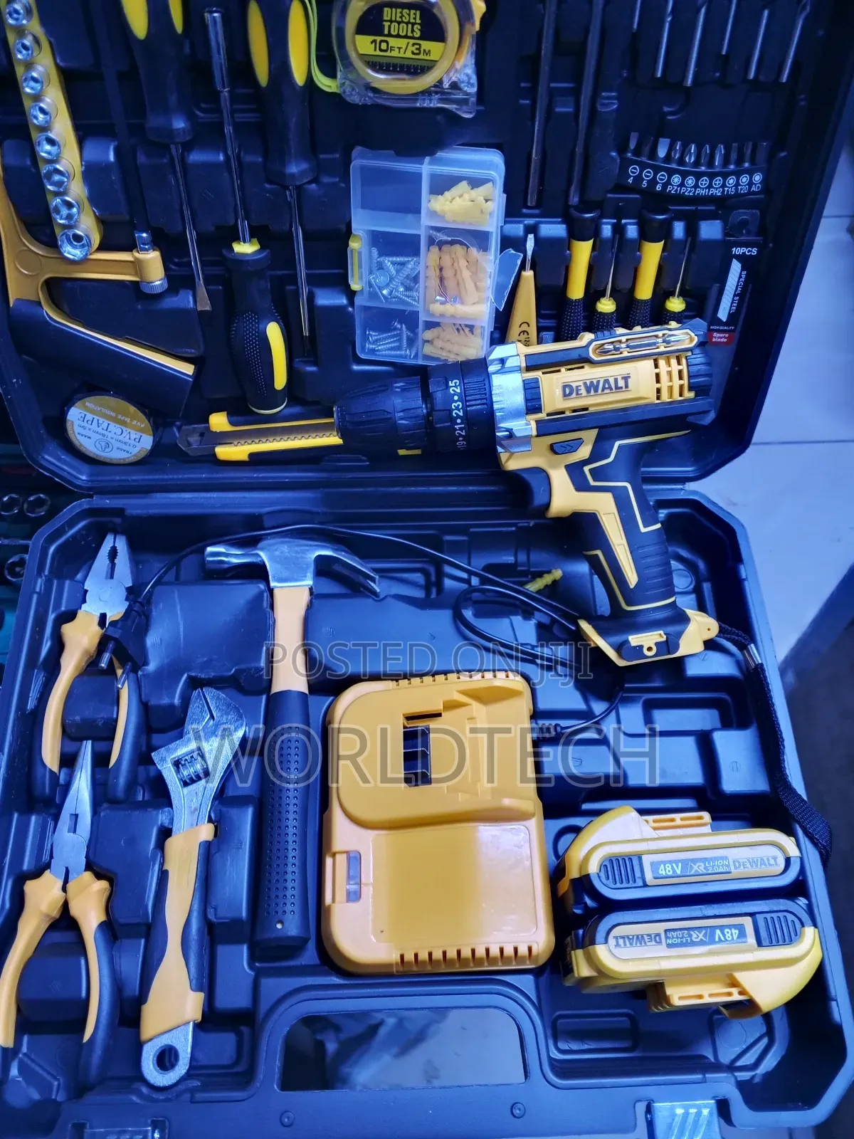 48v Dewalt Cordless Drill Toolkit/ 48v Dewalt Cordless With Toolset