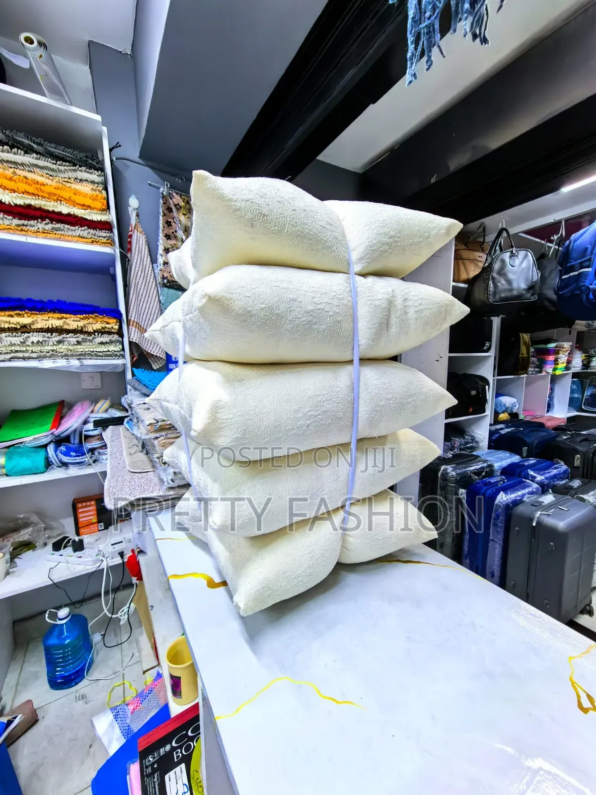 5pcs Throw Pillows