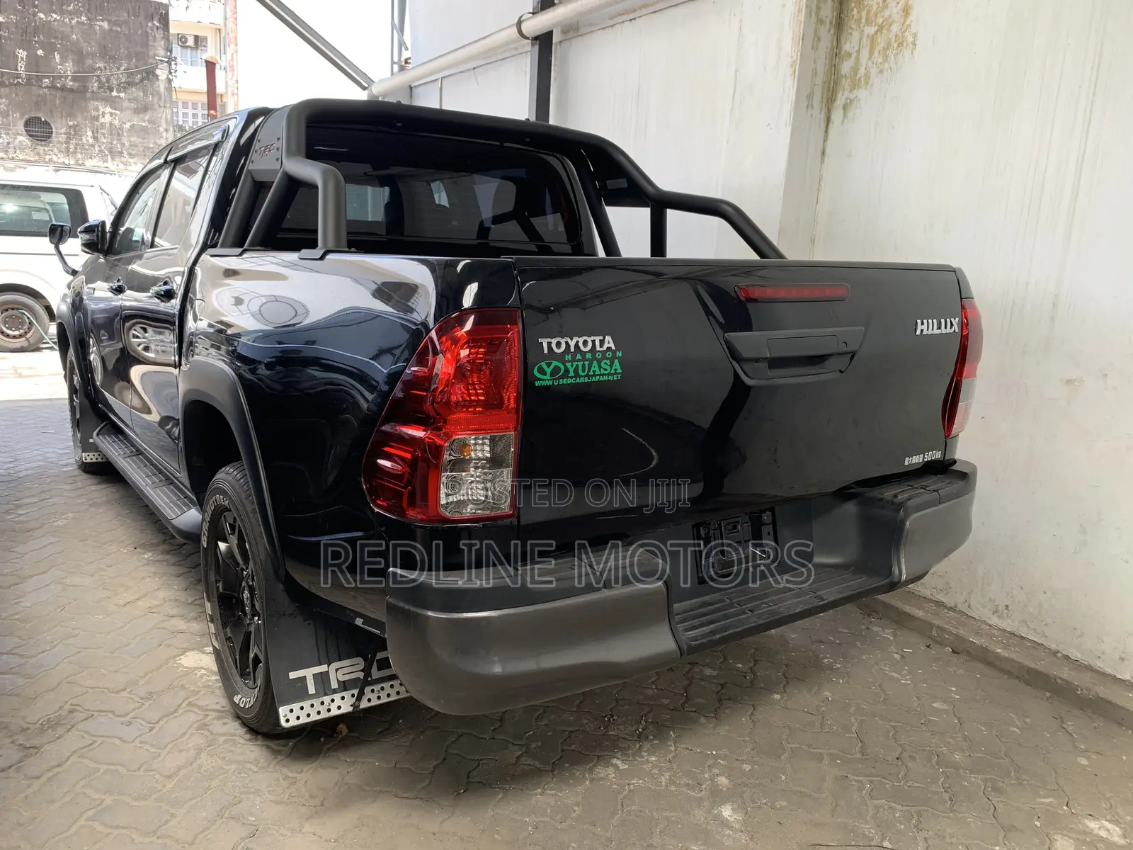 Toyota Hilux Revo Double Cab Deisel 2.4 AWD 2019 Black
