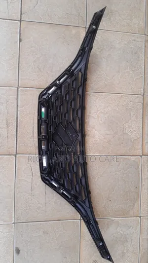 Suzuki Baleno Front Grille