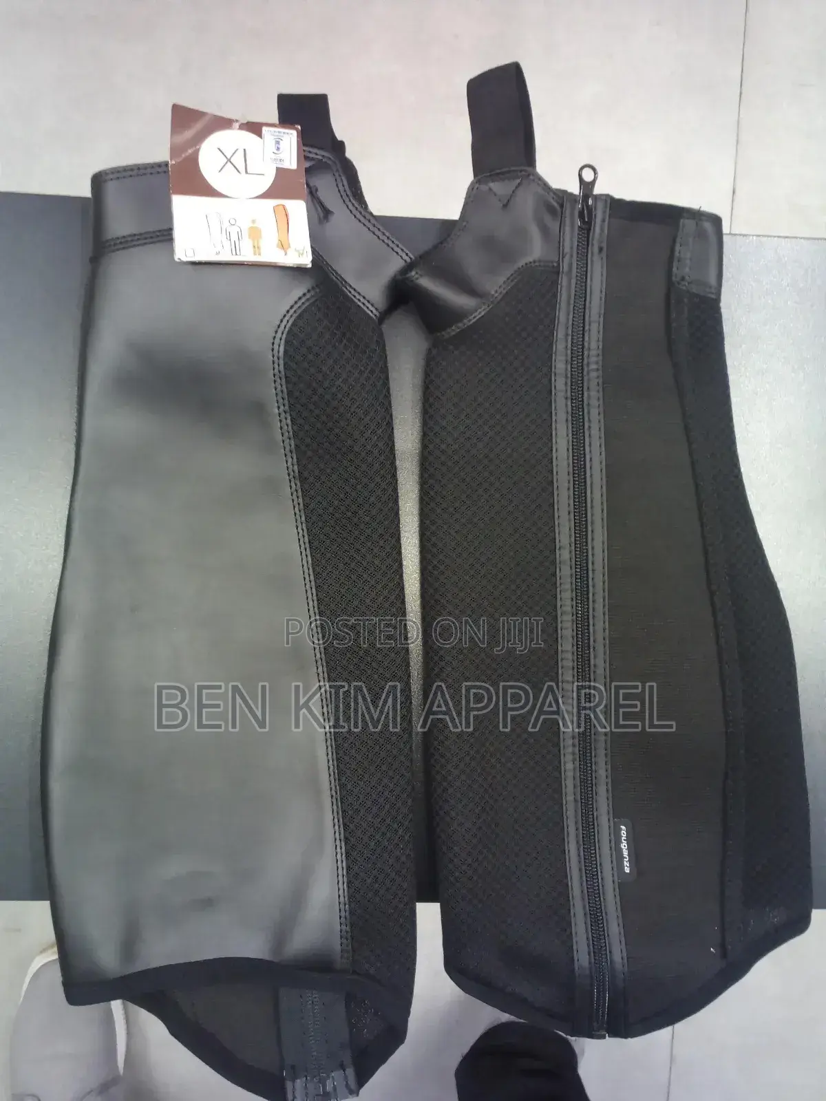 Horse Riding Half Chaps Breathable Mesh and Synthetic Black or Brown