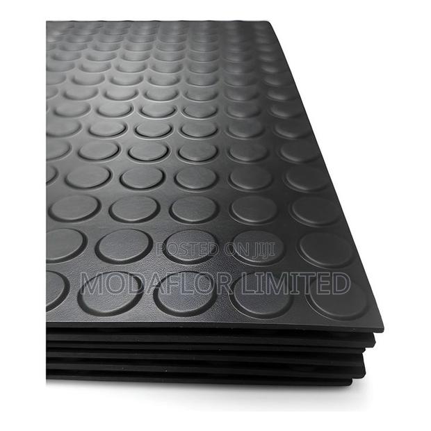 Anti-Slip Coin Mat – Professional Flooring Option