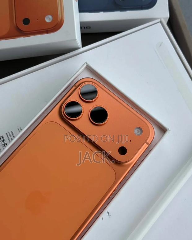 New Apple iPhone 17 Pro Max 2 TB Orange - thumbnail 3
