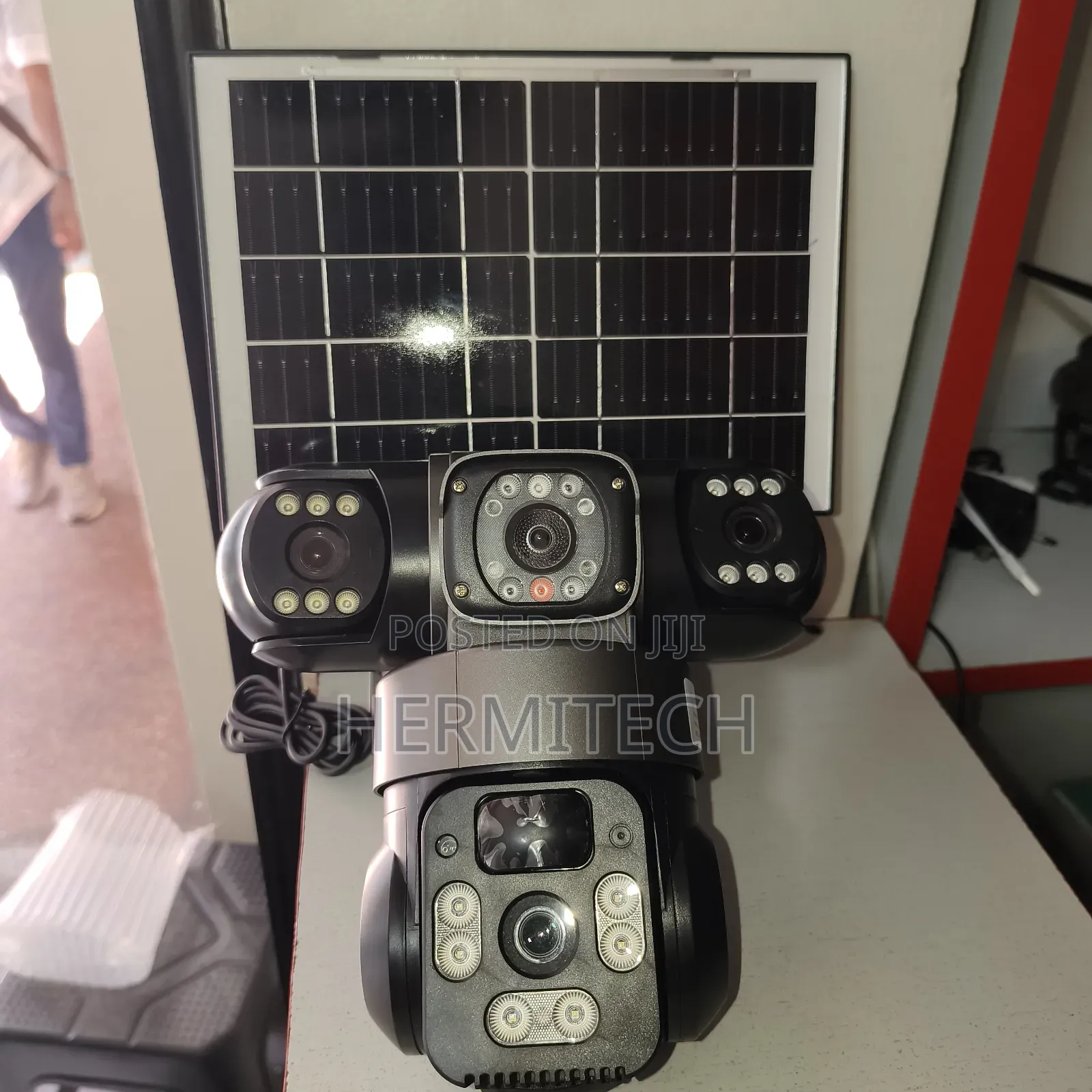 Triple Lens 4g Surveillance Solar Powered PTZ