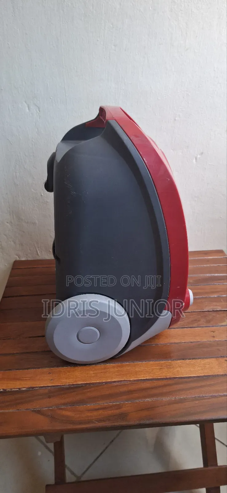 Samsung 1600w Vacuum Cleaner -Powerful Motor No Hose/Pipe