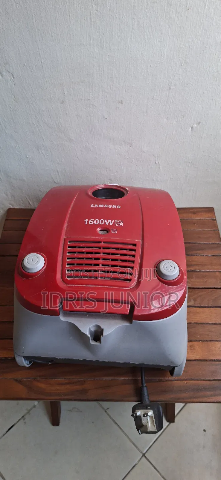 Samsung 1600w Vacuum Cleaner -Powerful Motor No Hose/Pipe