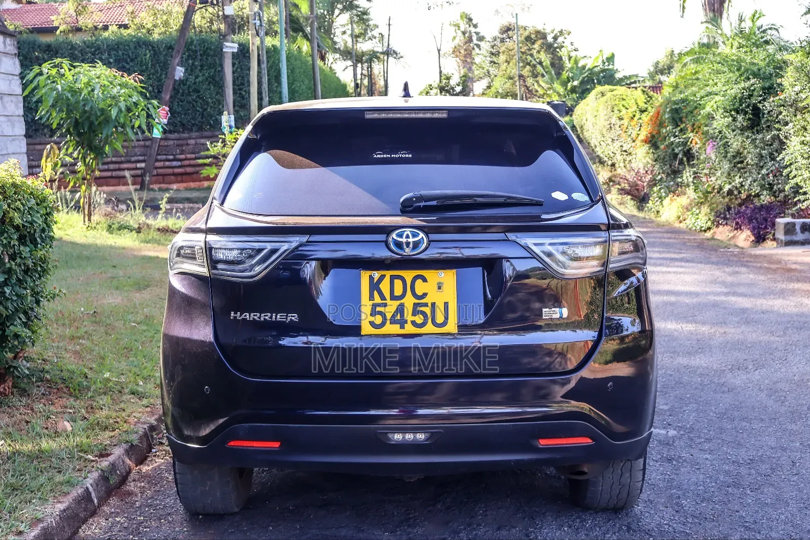 Toyota Harrier 2014