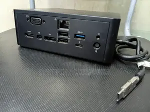 Dell Tb16 Thunderbolt 3 Usb-C Docking Station With 240w Adapter.