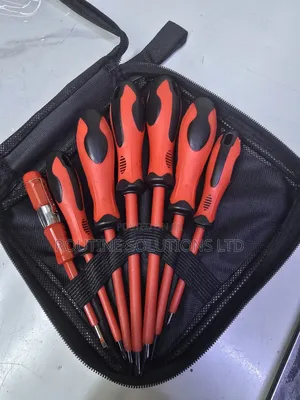 7 In 1 Insulated Screwdriver Set.