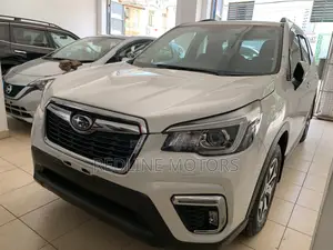 Subaru Forester 2018 White