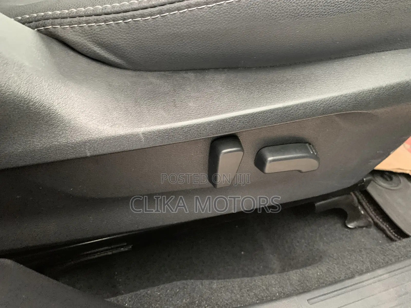 Subaru Forester 2018 White