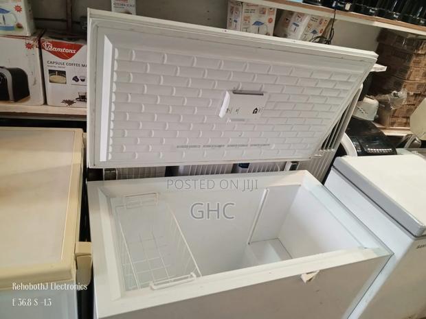 300l Exuk Deep Freezer (Used) - thumbnail 2