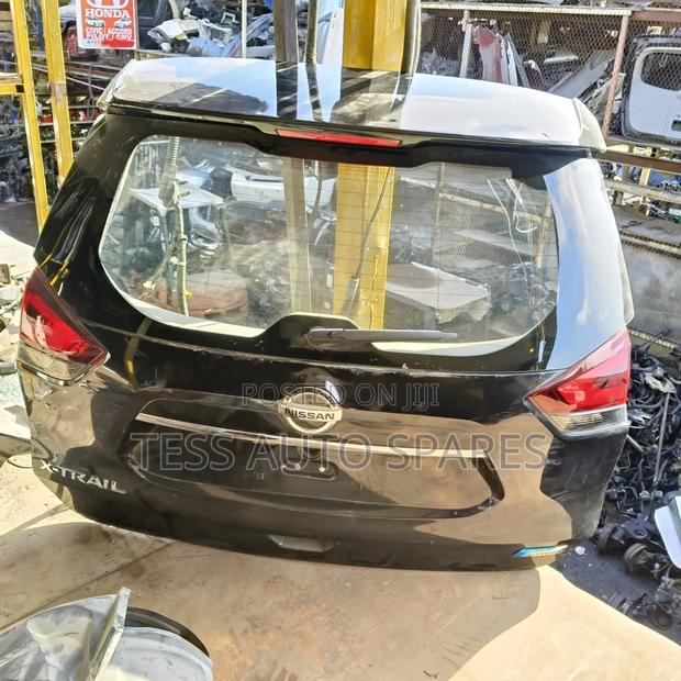 Xtrail 2018 Boot Available in Good Condition - main view