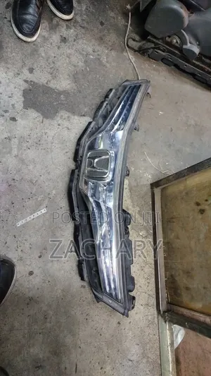 Honda Fit Shuttle Grill