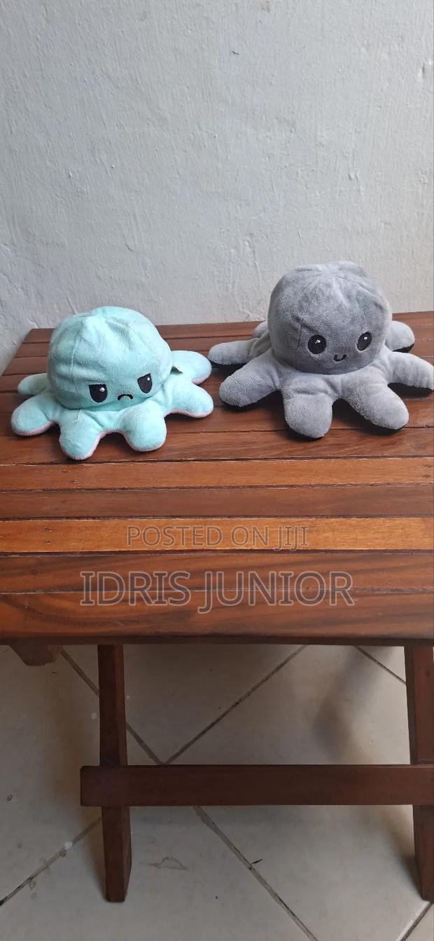 Flip Mood Octopus Plush Toy - Happy/Angry (2 Available) - thumbnail 4