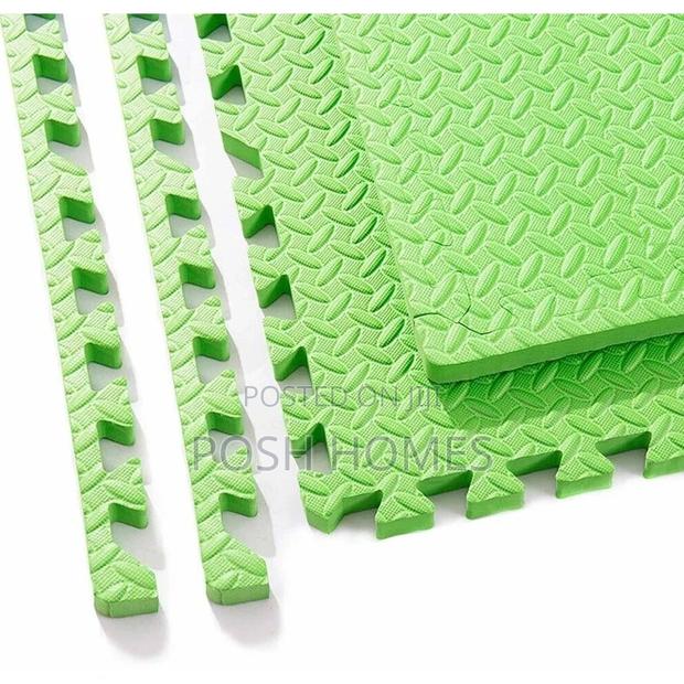 Impact Resistant Floor Interlocking Mats
