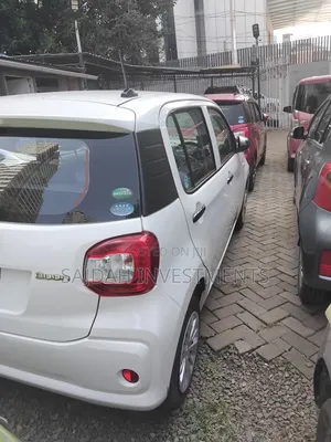 Toyota Passo 1.0 FWD 2018 Pearl