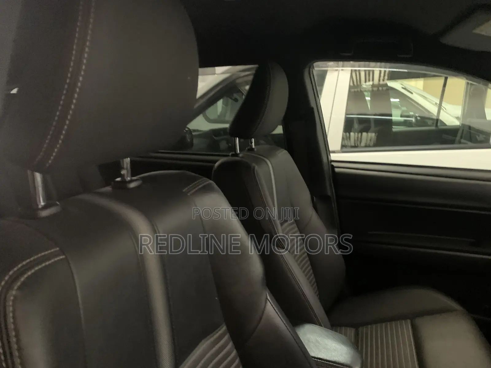 Toyota Corolla Fielder 1.5 Hybrid FWD 2018 Black