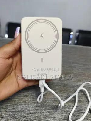 Ugreen Magflow 10000mah Magnetic Wireless Power Bank (25w)