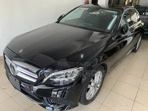 Mercedes-Benz C180 2018 Black