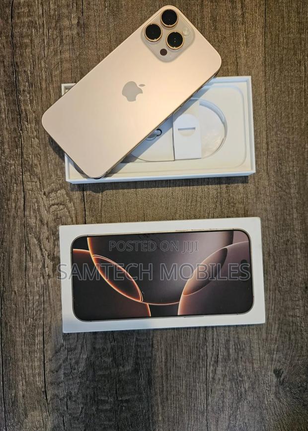 Apple iPhone 16 Pro Max 256 GB Gold - thumbnail 5
