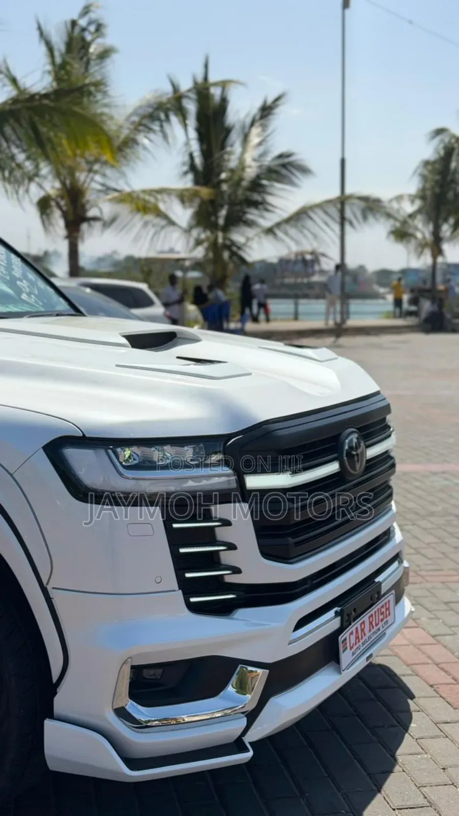 Toyota Land Cruiser 2024 White