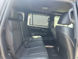 Lexus LX 2019 Black