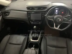 Nissan X-Trail 2.0 Petrol AWD 2018 Brown