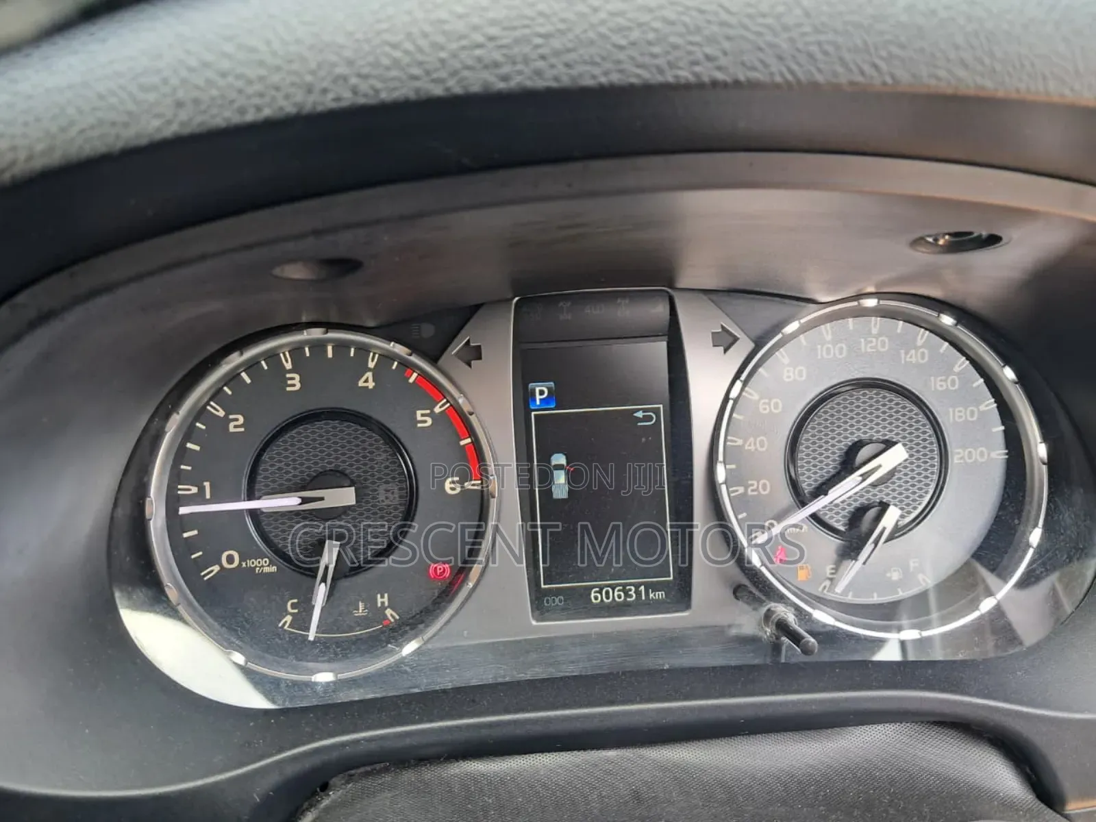 Toyota Hilux 2020 Silver