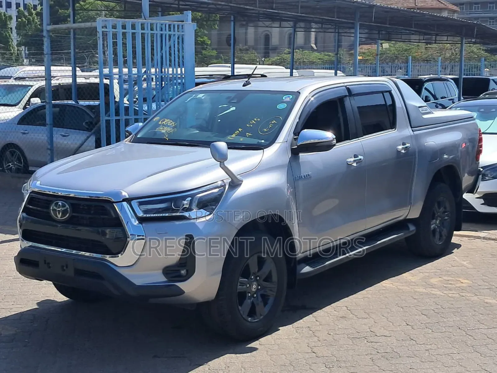 Toyota Hilux 2020 Silver