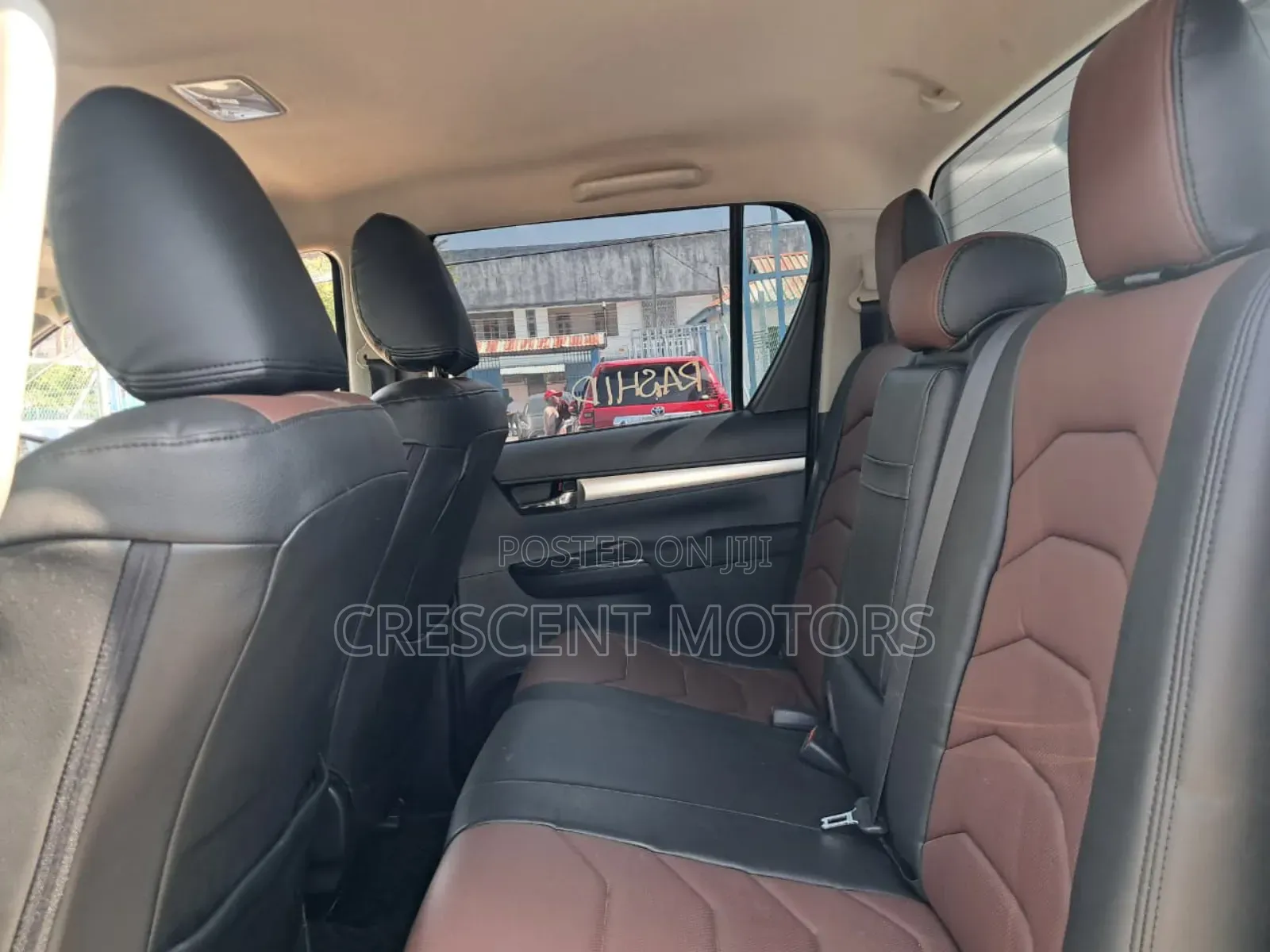 Toyota Hilux 2020 Silver