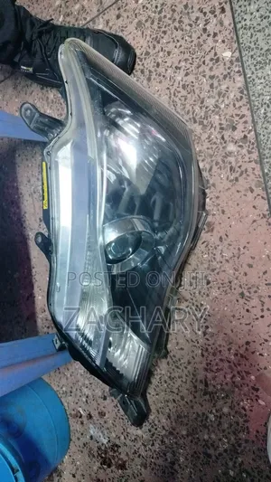Fielder 161 Headlight