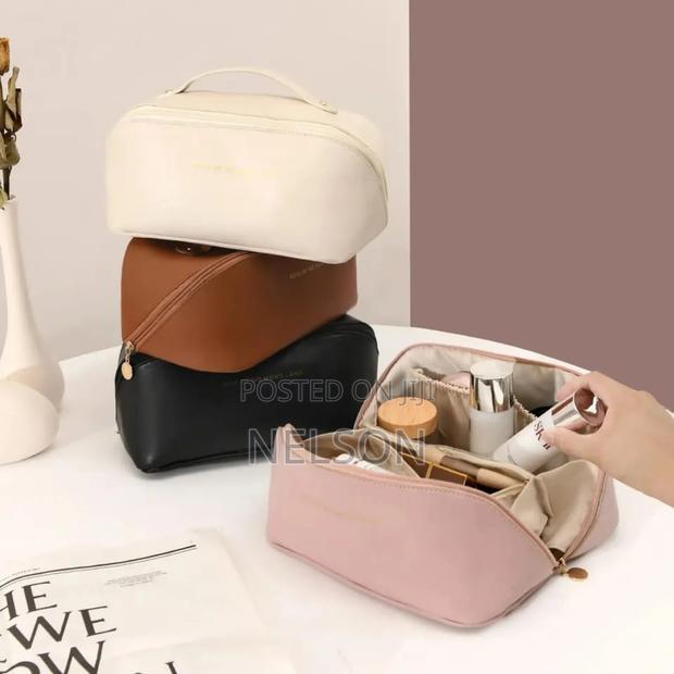 Large Cosmetic Bag Organiser for Women