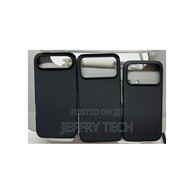 Xioore Nilkin Super Frosted Shield Pro Case for Apple iPhone 17 Pro - thumbnail 3