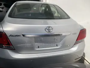 Toyota Allion 2018 Silver