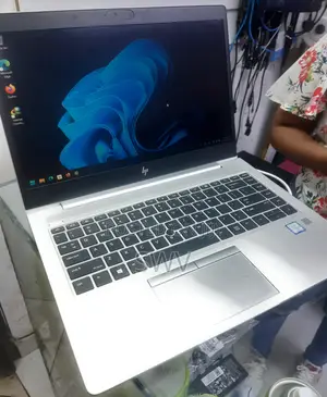 Laptop HP EliteBook 840 G5 8GB Intel Core i5 SSD 256GB