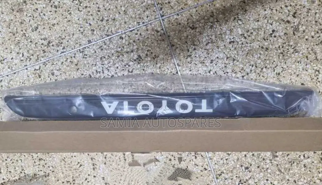 Toyota Boot Handle Garnish