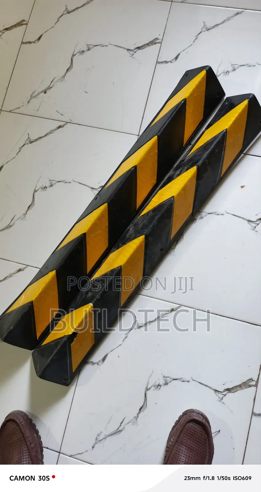 Safety Parking Corner Protector 0.8m X 100mm X 100mm