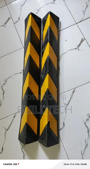 Safety Parking Corner Protector 0.8m X 100mm X 100mm