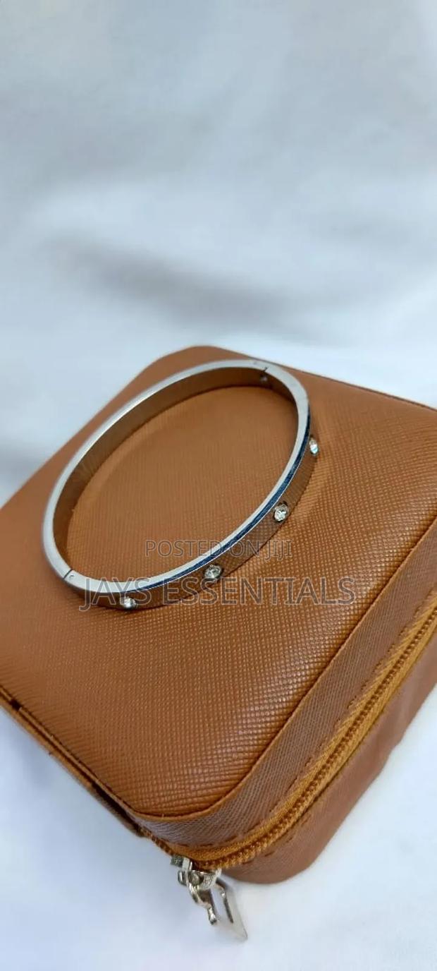 Cartier Bracelets - thumbnail 10