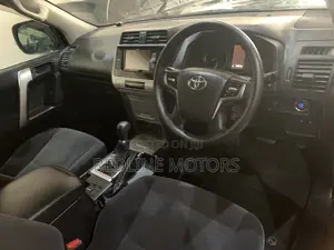 Toyota Land Cruiser Prado 2.7 2018 Black