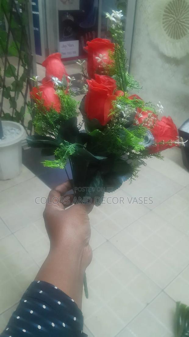 6head Roses On Offer For Bulk - main view