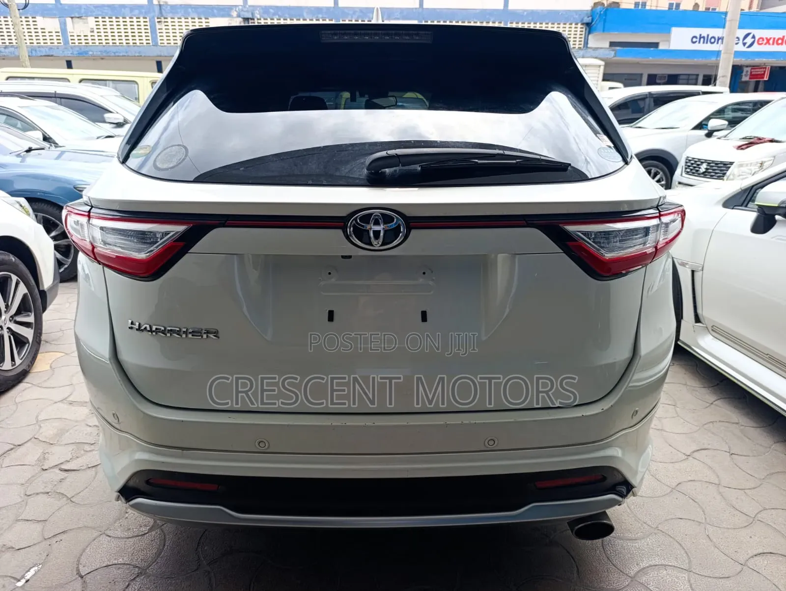 Toyota Harrier 2018 White