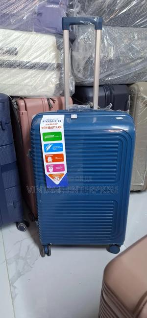 Large Single Suitcase - thumbnail 2